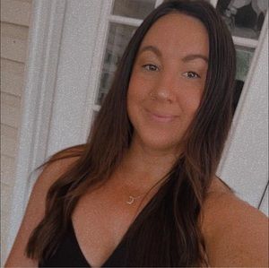 Meet your Posher, Christan